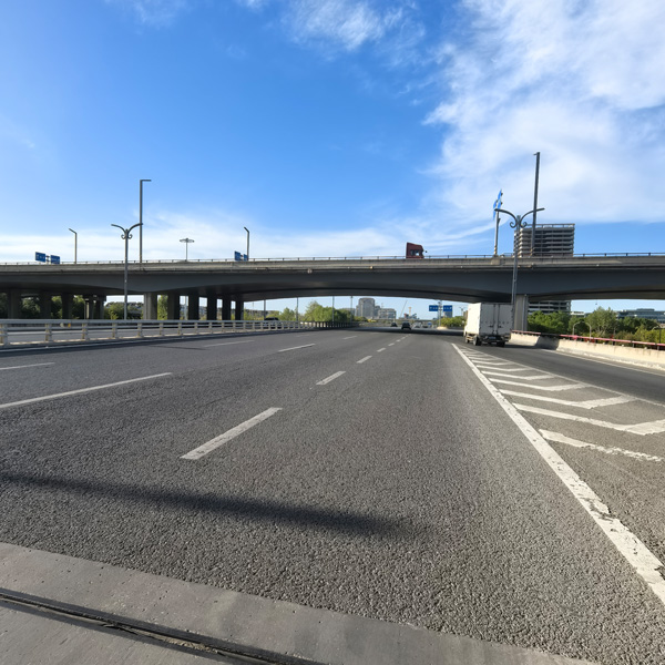 青岛路桥董家口疏港高速整个桥段脚手架
